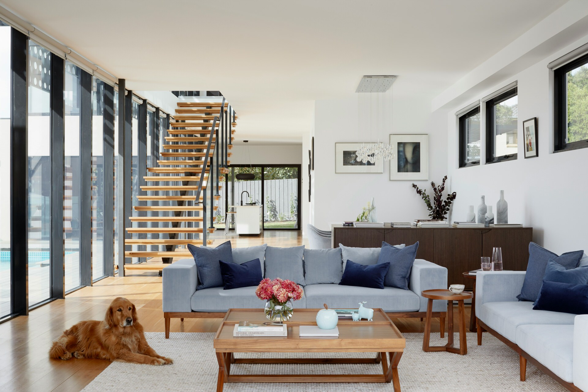 khpWE85ge38 Why to choose an all inclusive design and construction builder